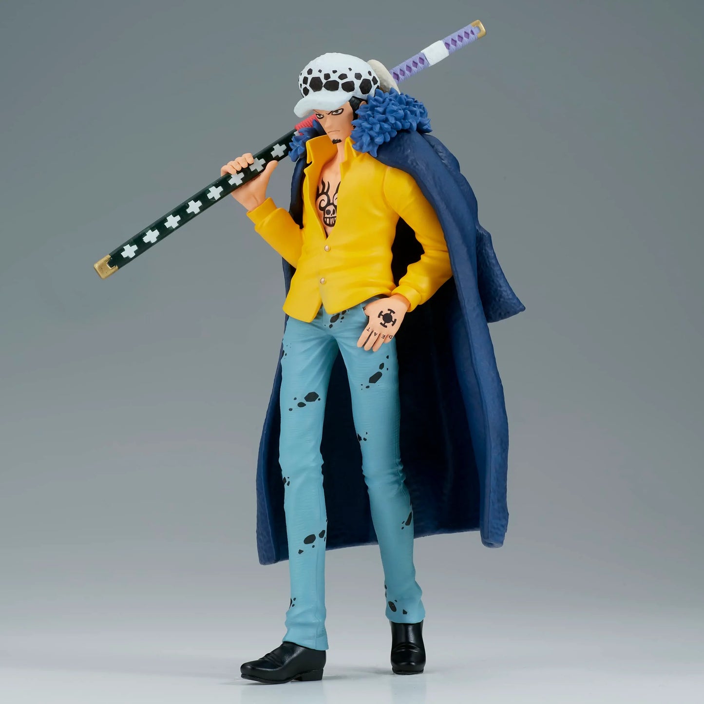 Banpresto One Piece - Trafalgar Law DXF The Departure Figure