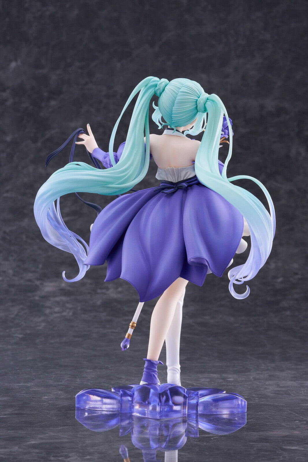 Taito Vocaloid Hatsune Miku Artist Master Piece+ Birthday 2024 Flower ver. Figure